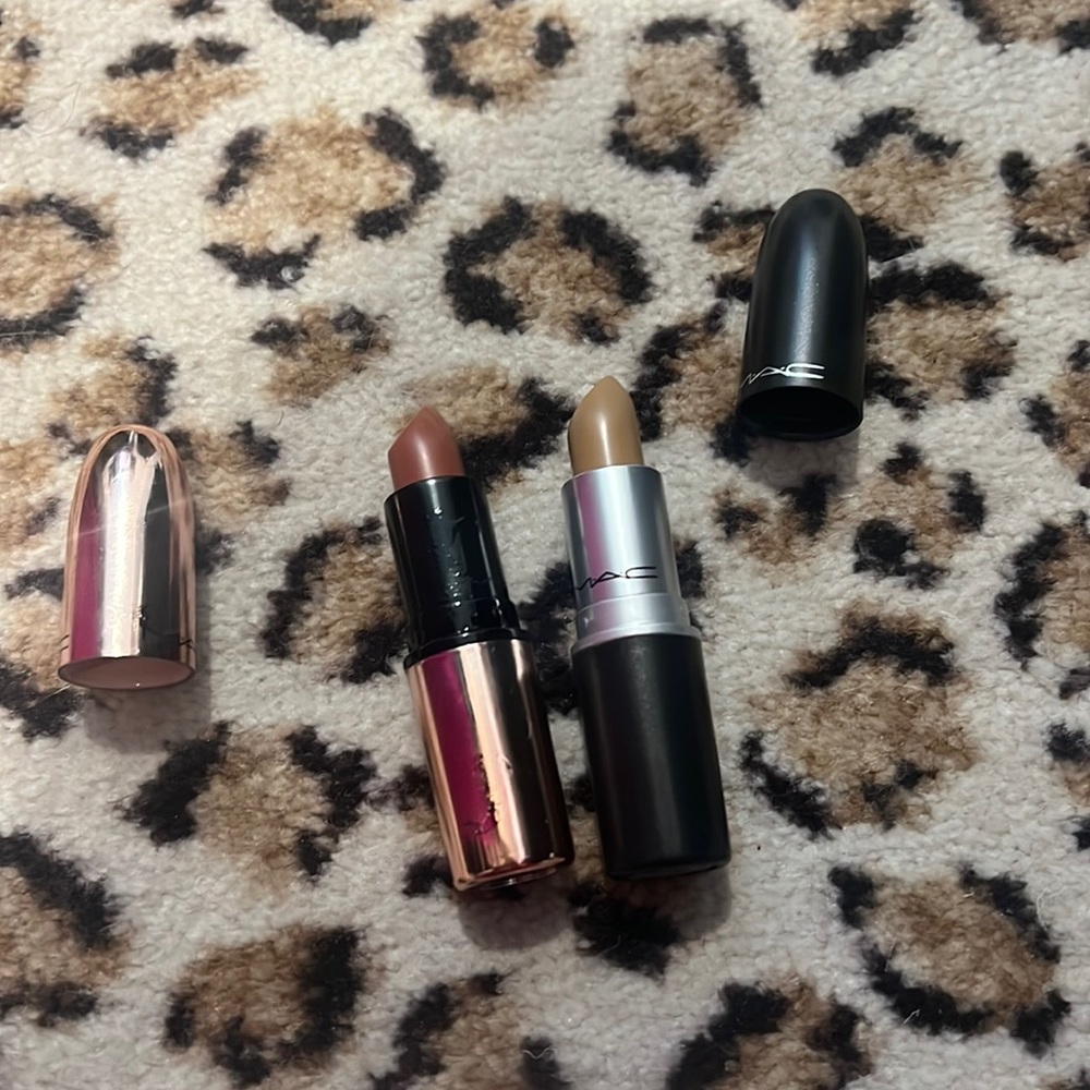 MAC Lipstick